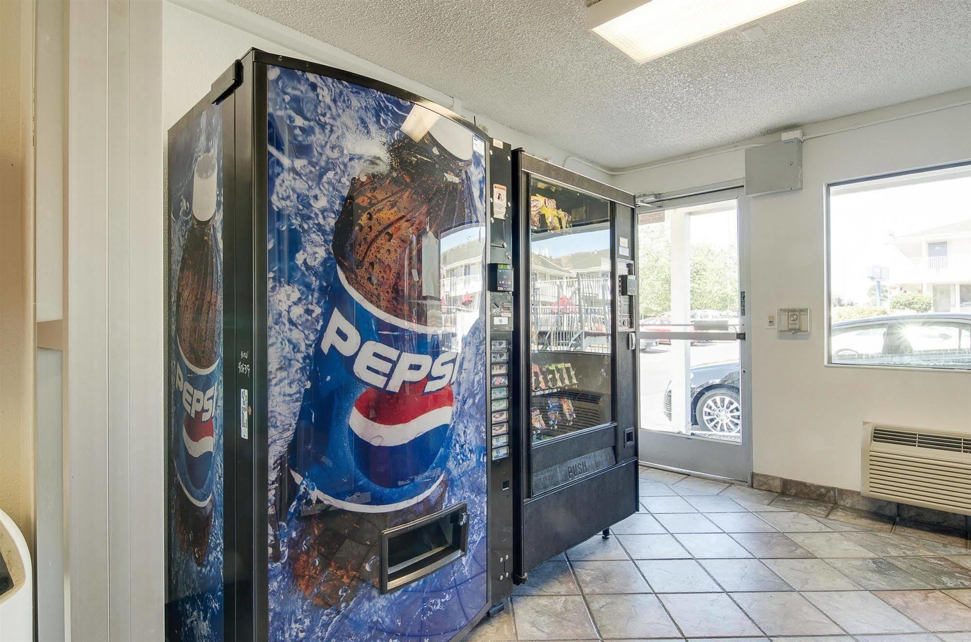 Motel 6-Tacoma, Wa - South Экстерьер фото